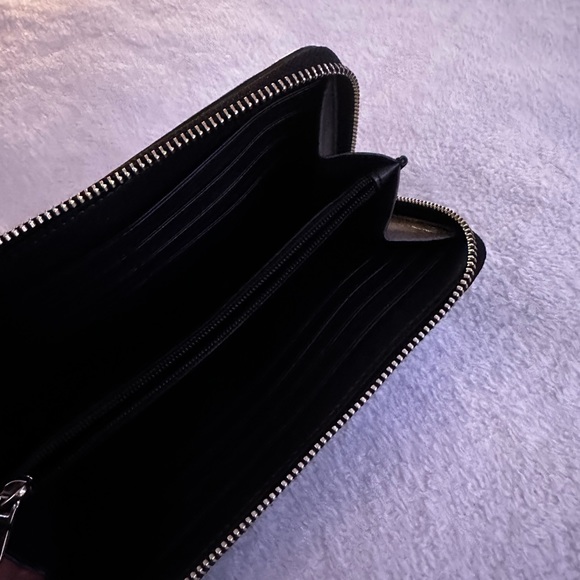 COPY - Coach wallet - Picture 2 of 2